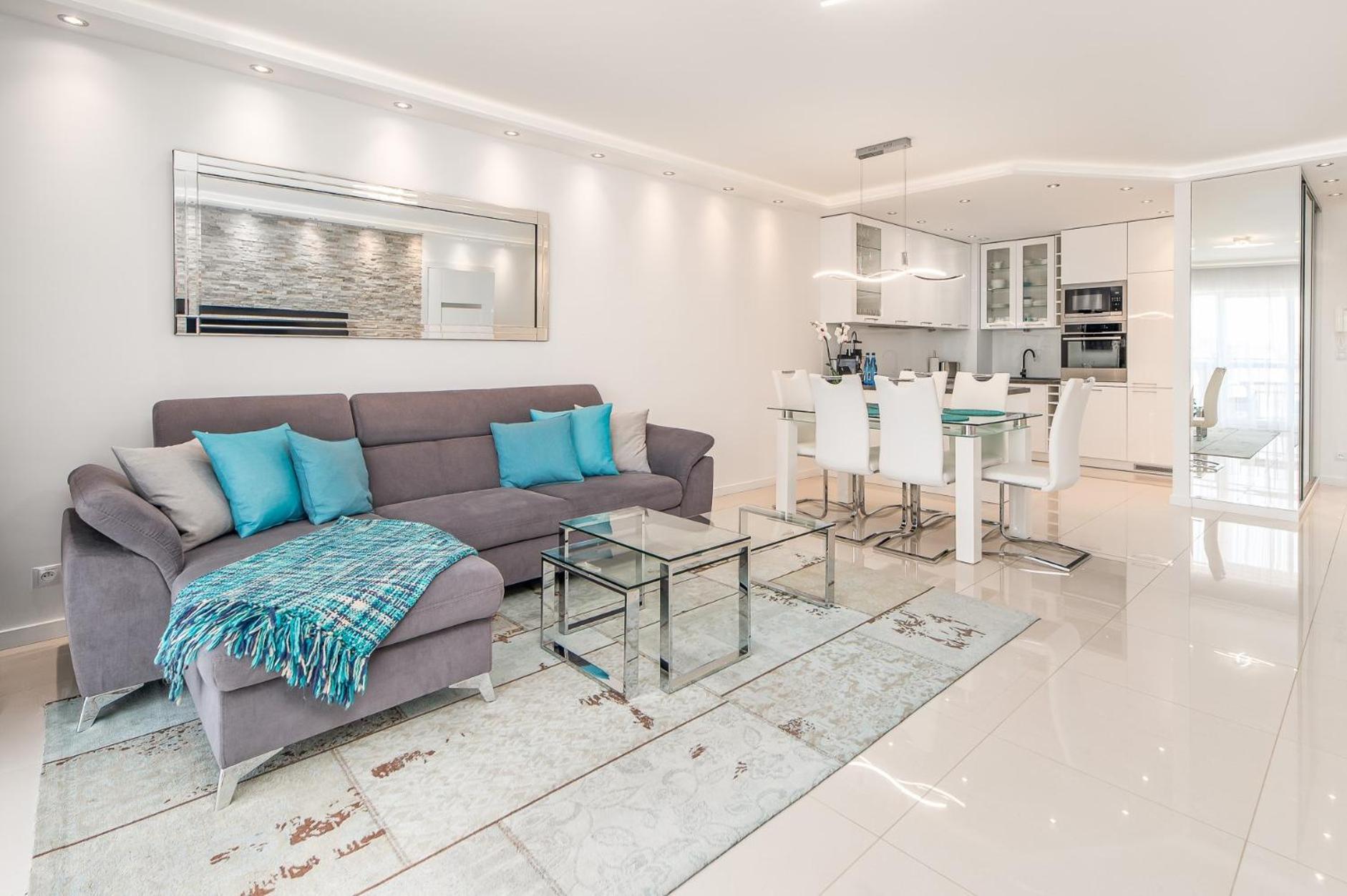 Stylish Vacation Apartment With Parking In Miedzyzdroje By Noclegi Renters Exteriör bild